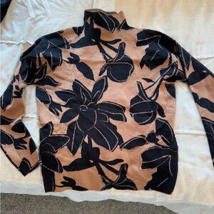 Tahari Black and Brown Patterned Sweater